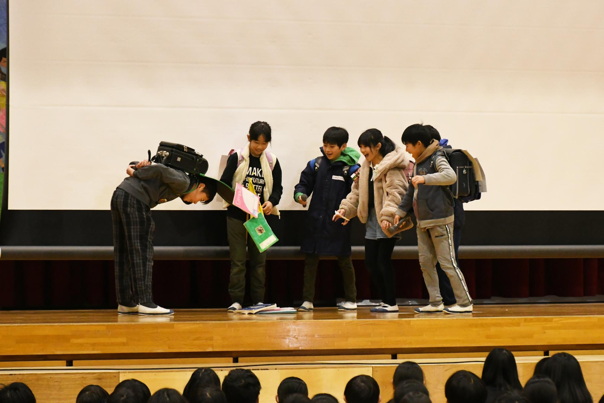 20250221双葉東小学校6年生に贈る会6