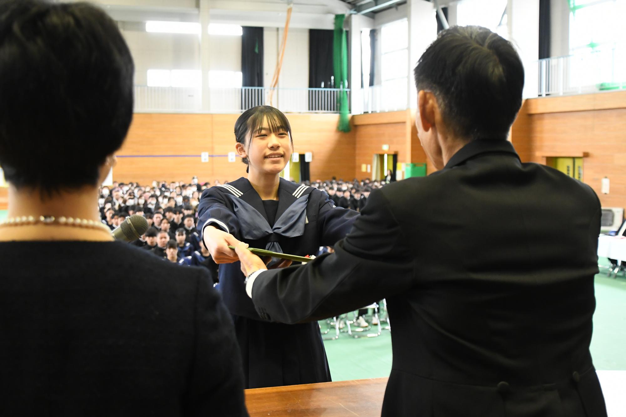 20250312双葉中学校卒業式5