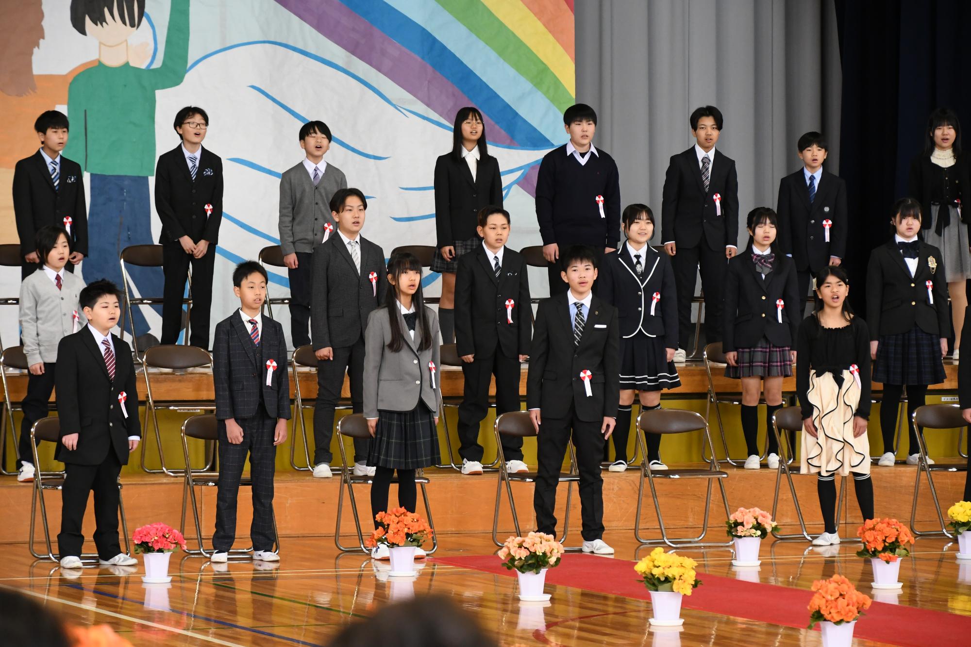 20250319小学校卒業証書授与式8