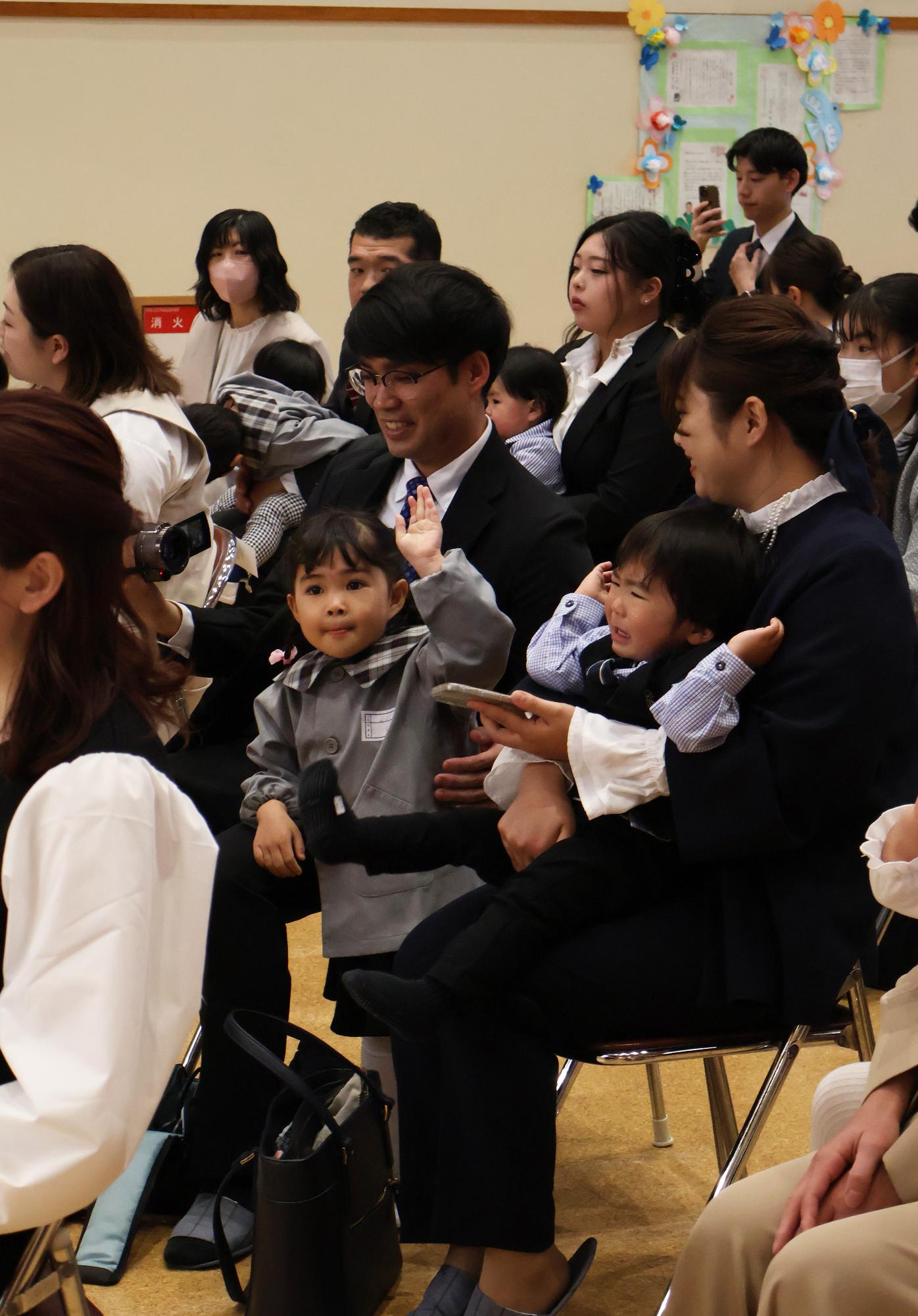 20250403保育園入園式8