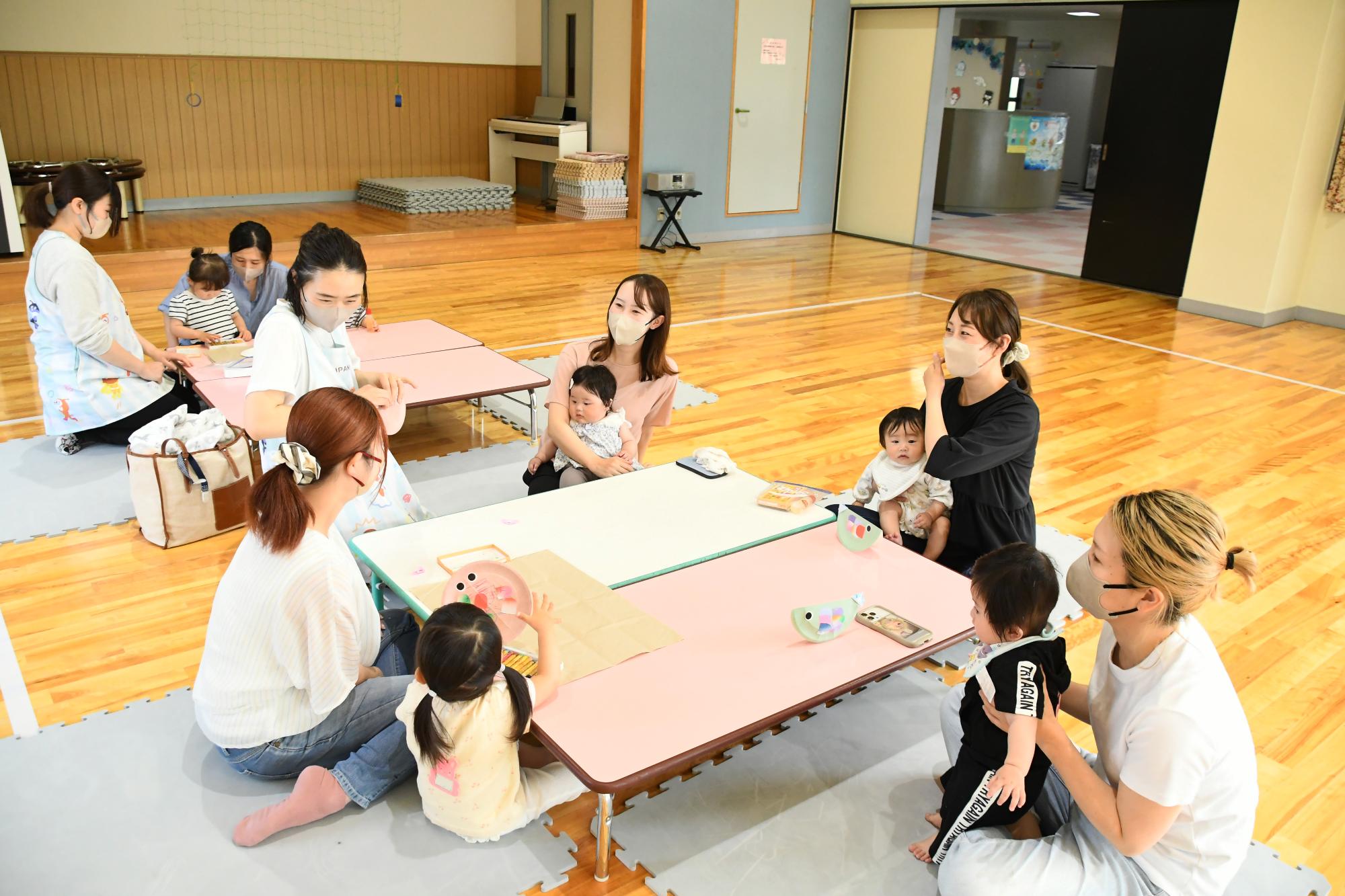 20250424竜王東児童センターこいのぼり制作活動2