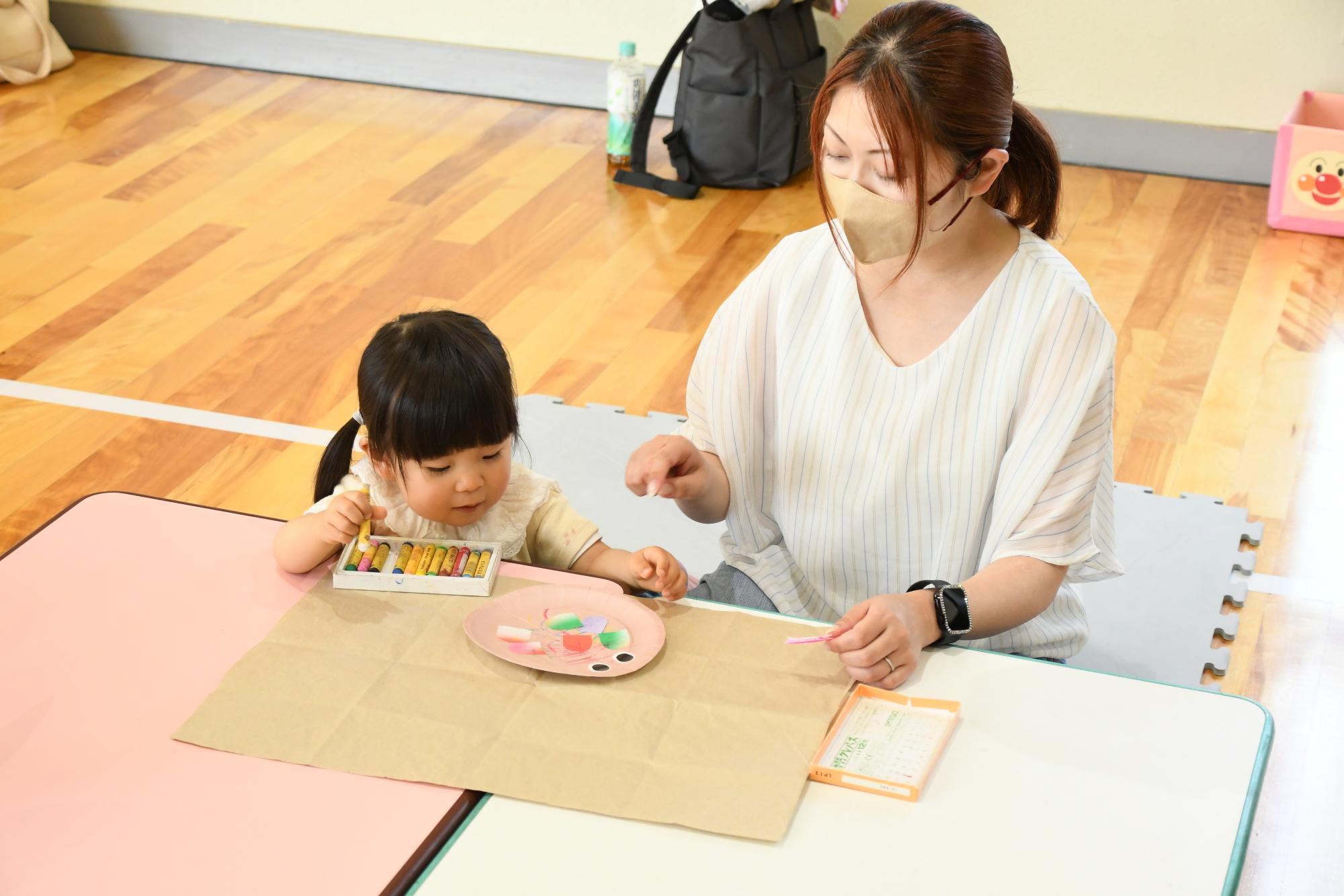 20250424竜王東児童センターこいのぼり制作活動3