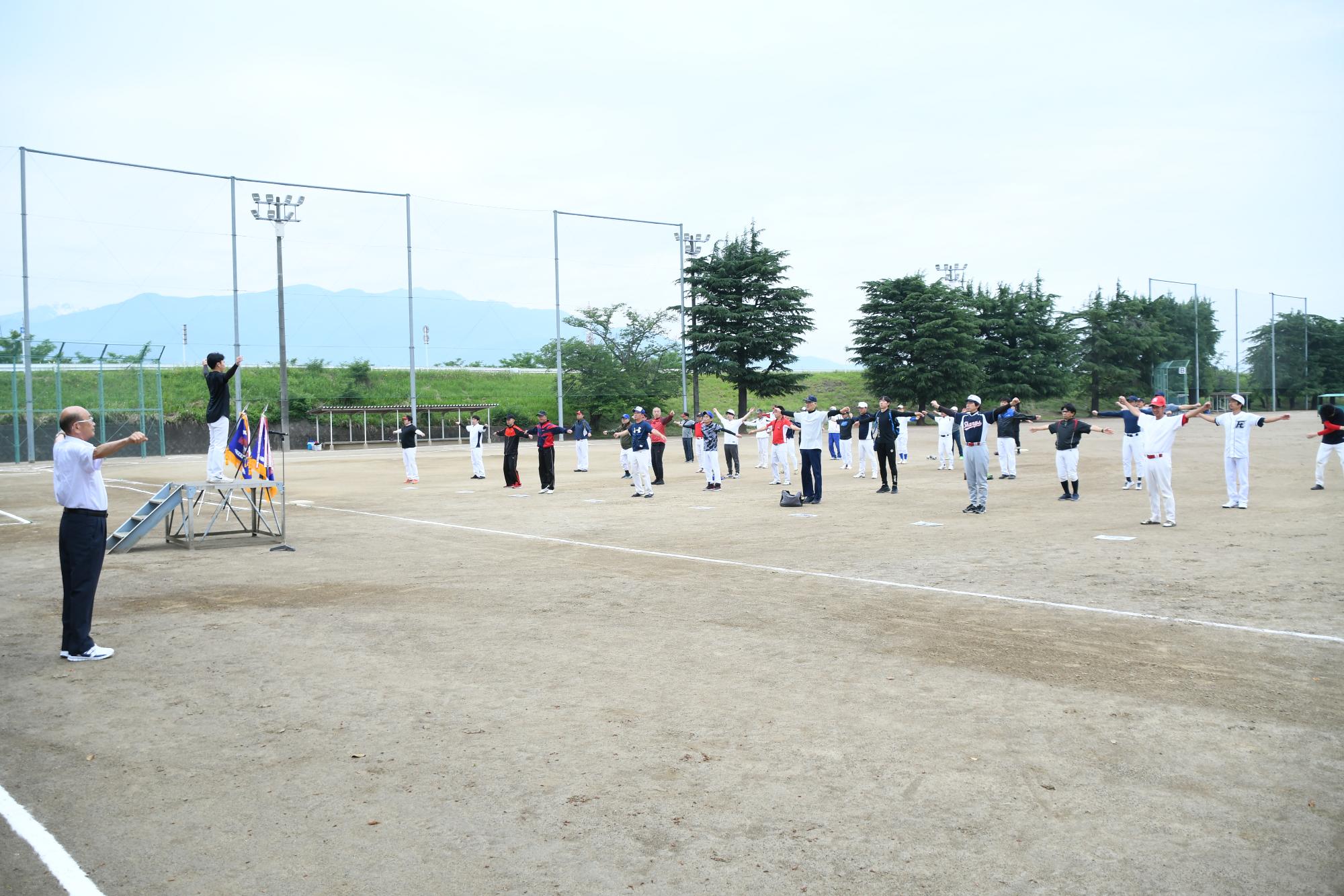 20250608支部対抗軟式野球大会の写真3