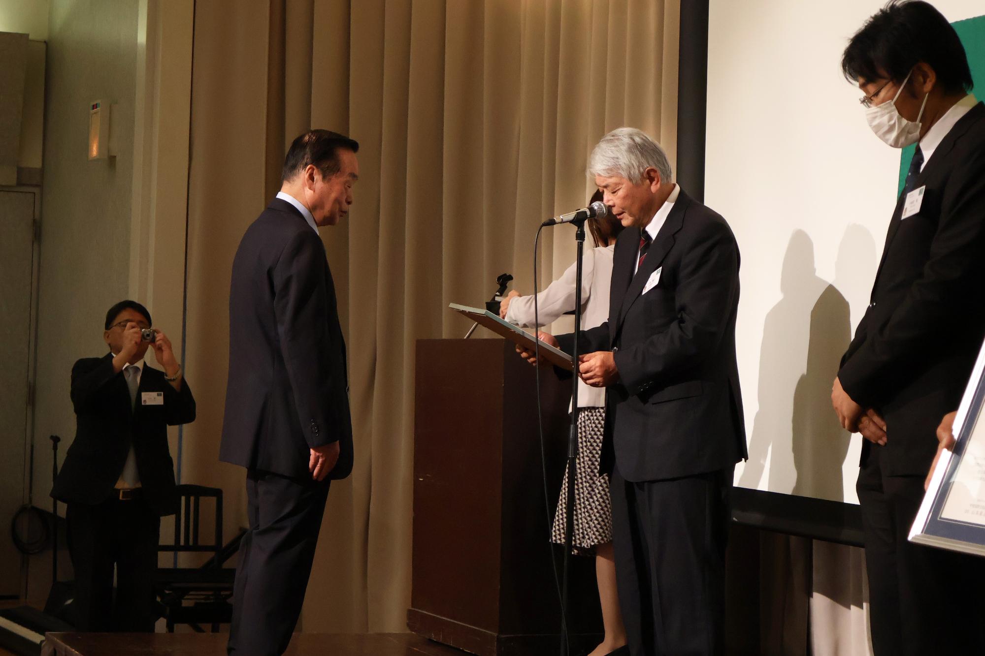 20250614国際交流協会式典5