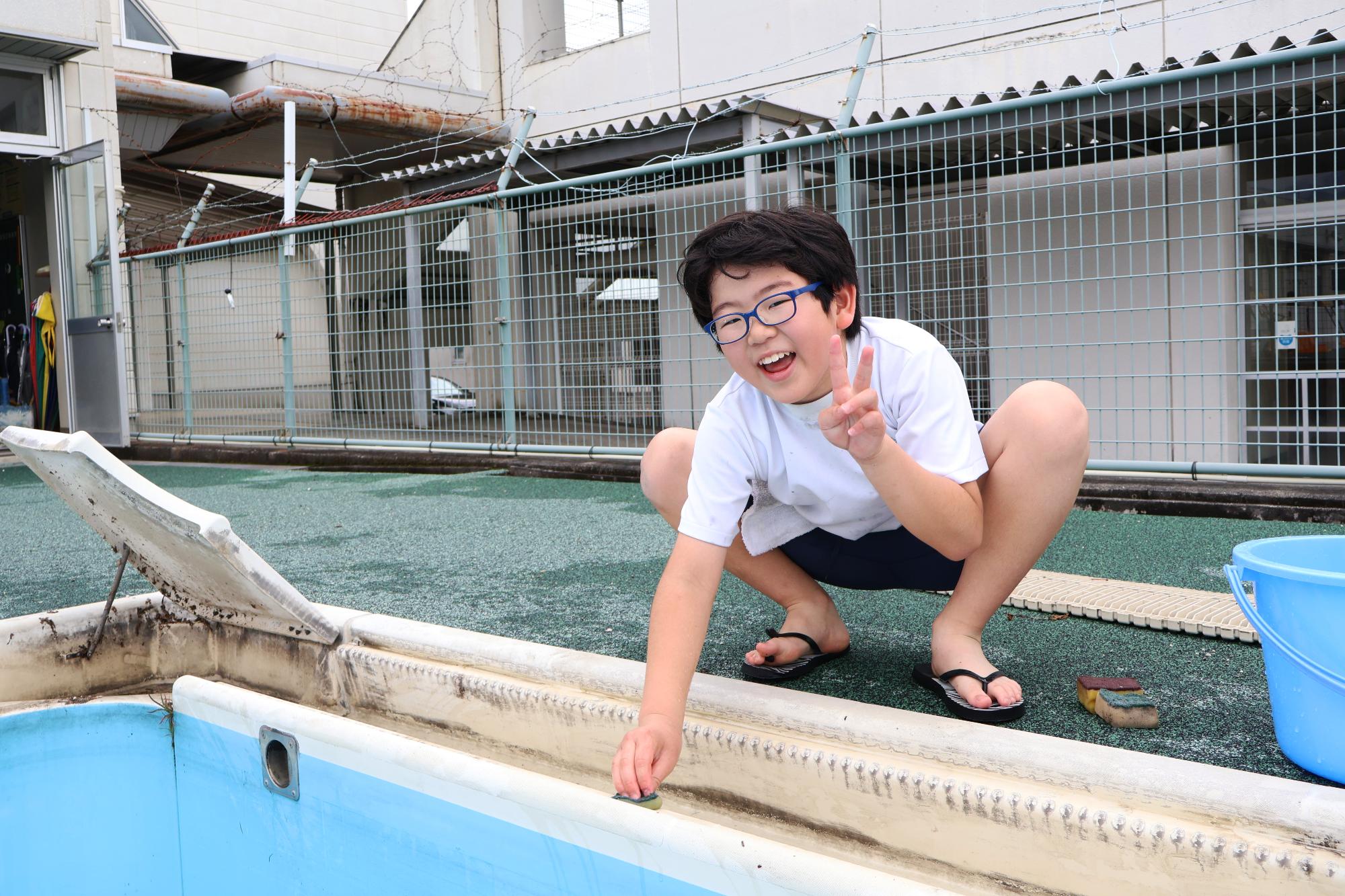 20250604プール清掃7