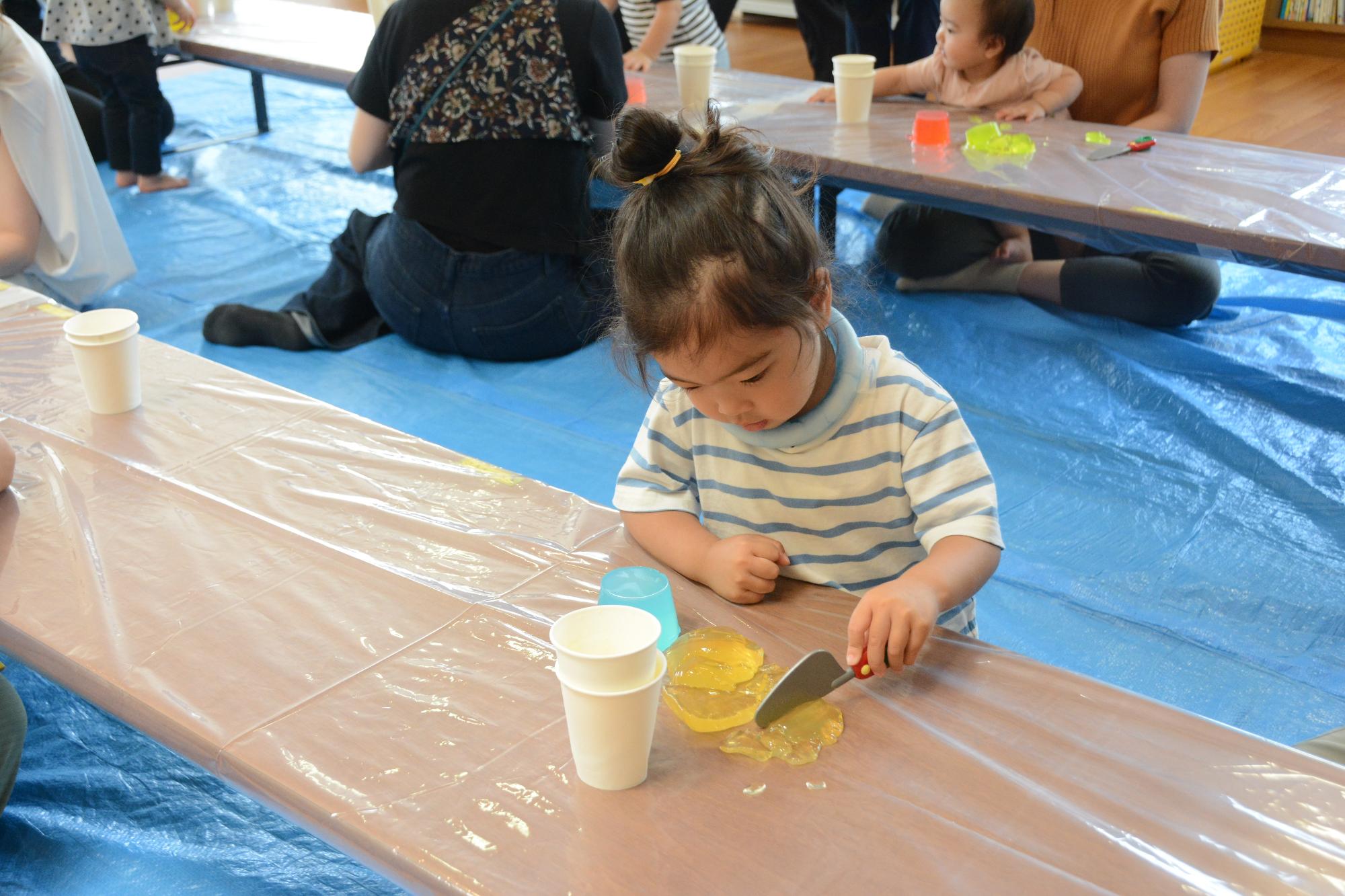 20250708寒天遊び3