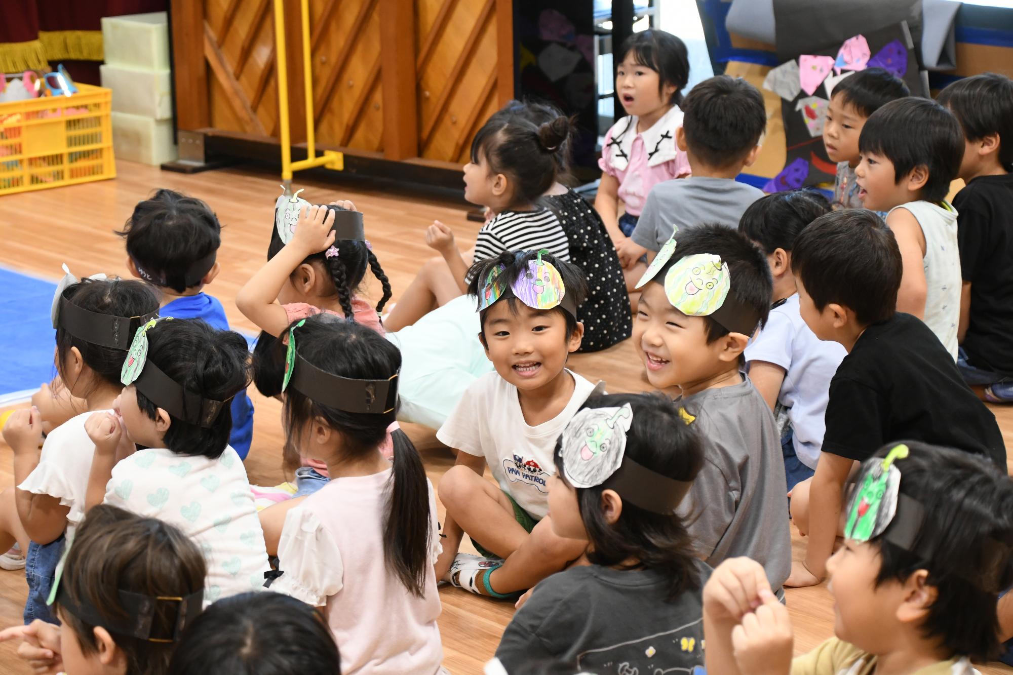 20250724双葉西保育園すいか割り1