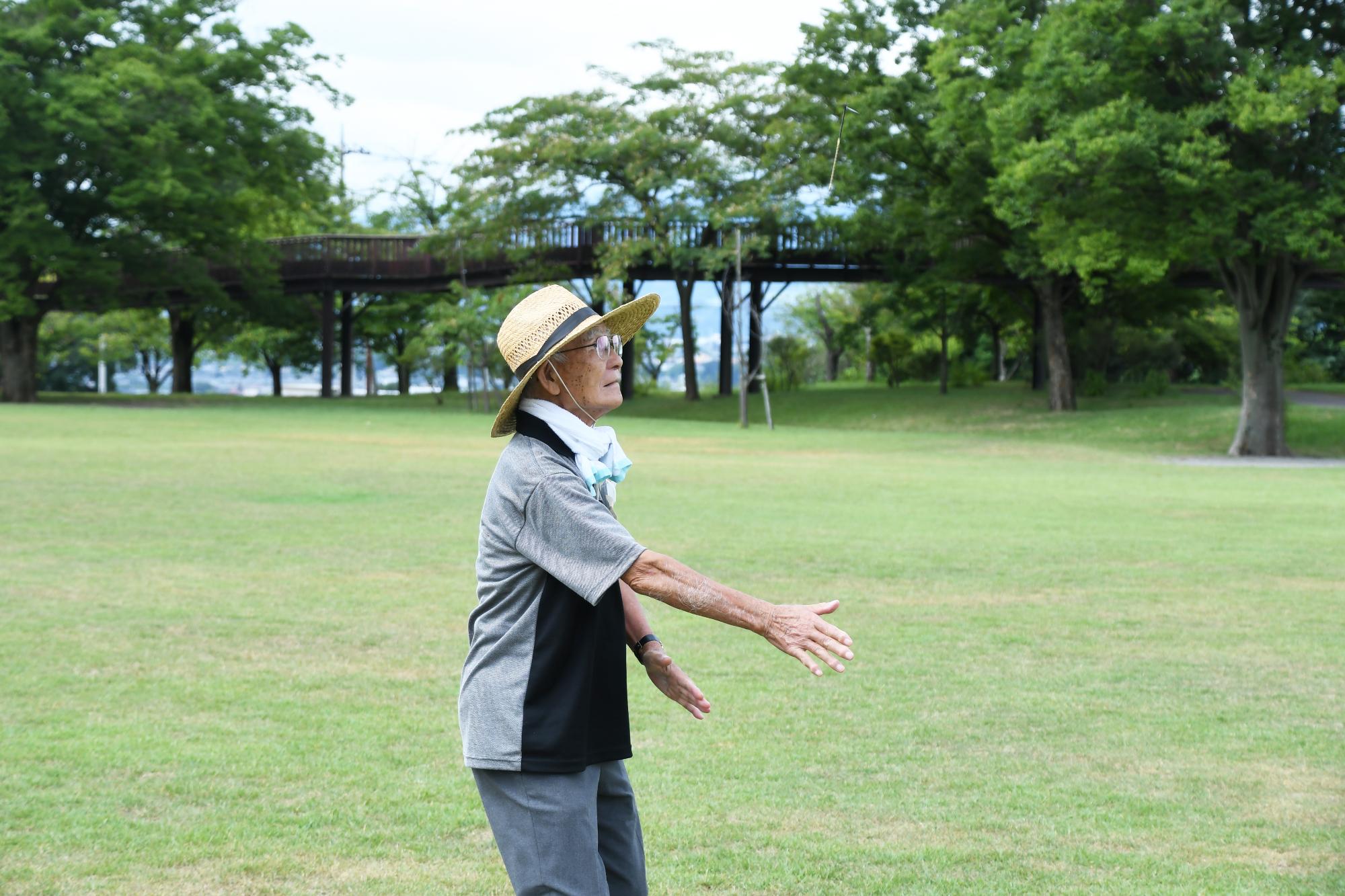 20250814ドラゴンパークで飛行機と竹とんぼ6