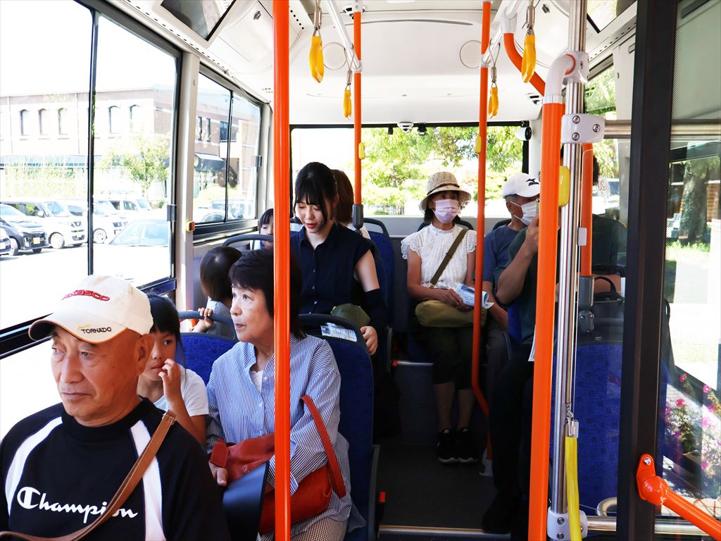 出発までしばらくお待ちください