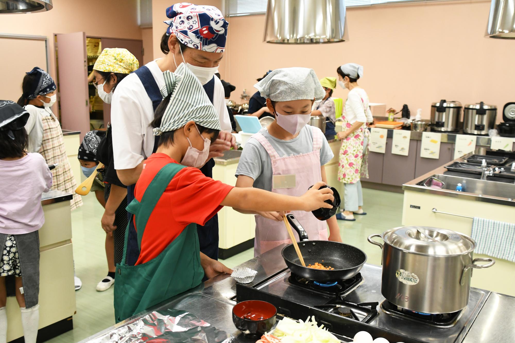 子どもの料理教室の写真7