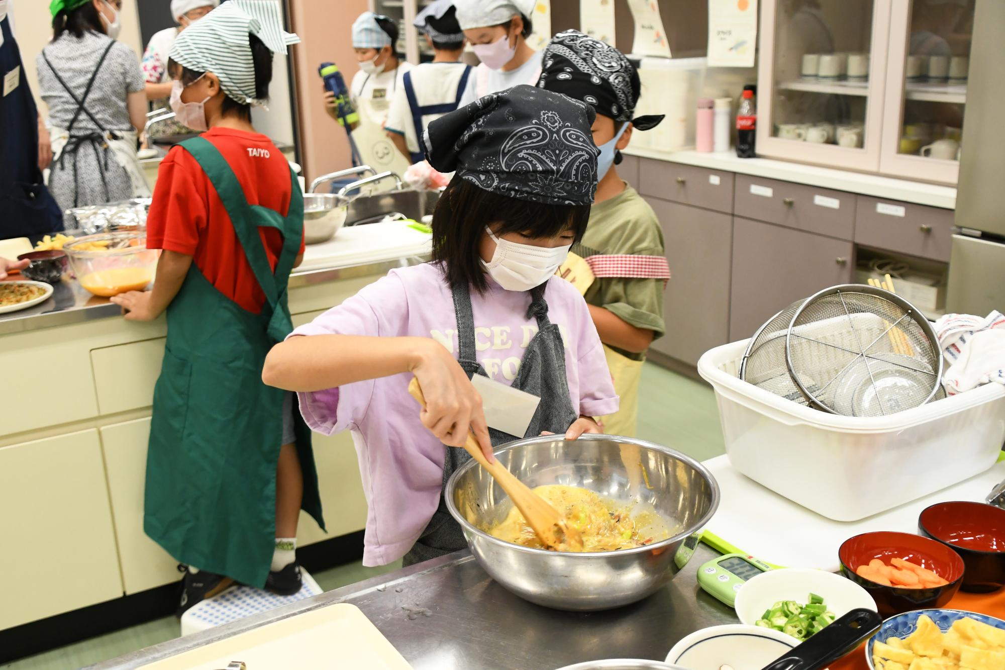 子どもの料理教室の写真8