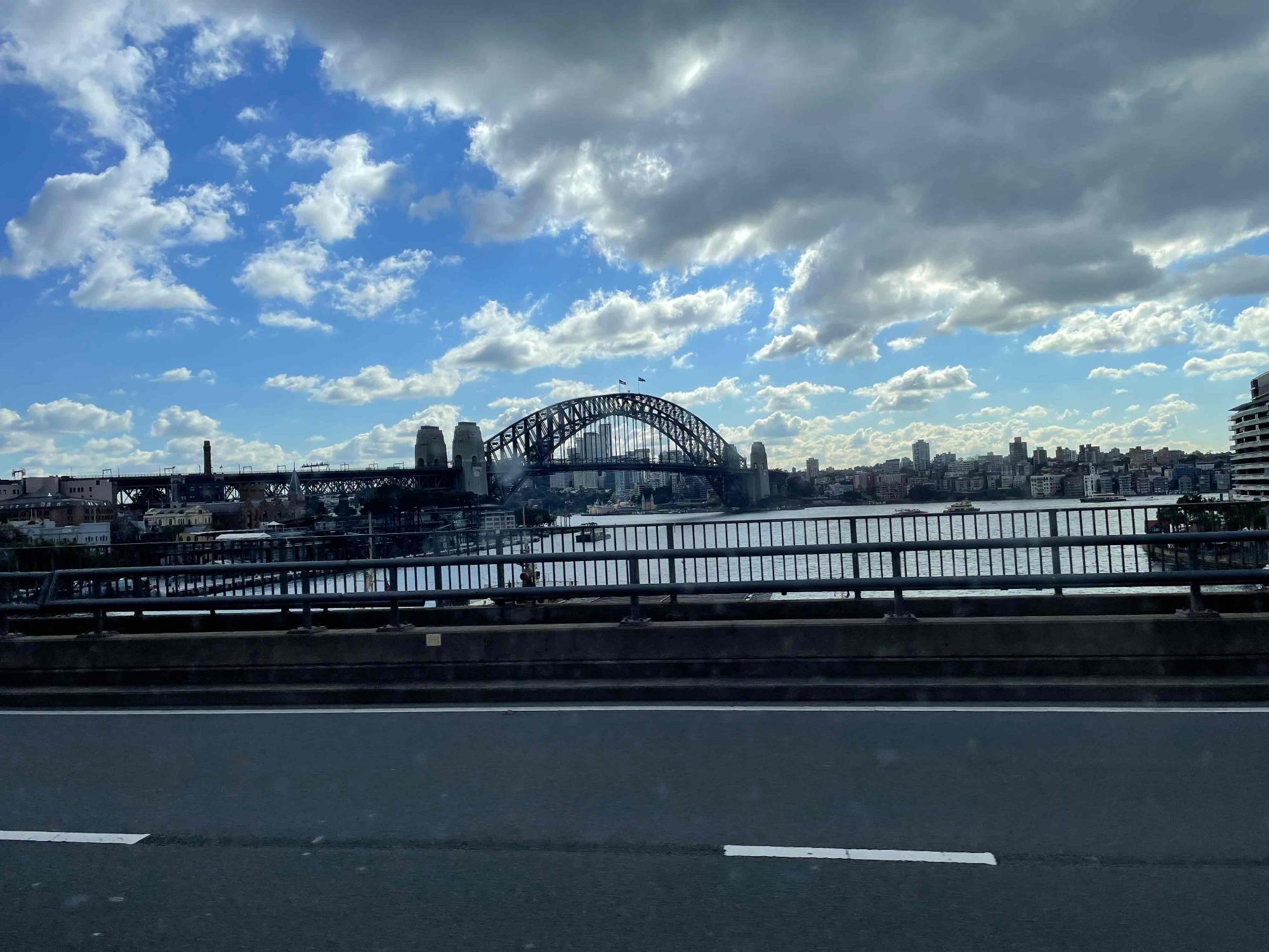 ハーバーブリッジ