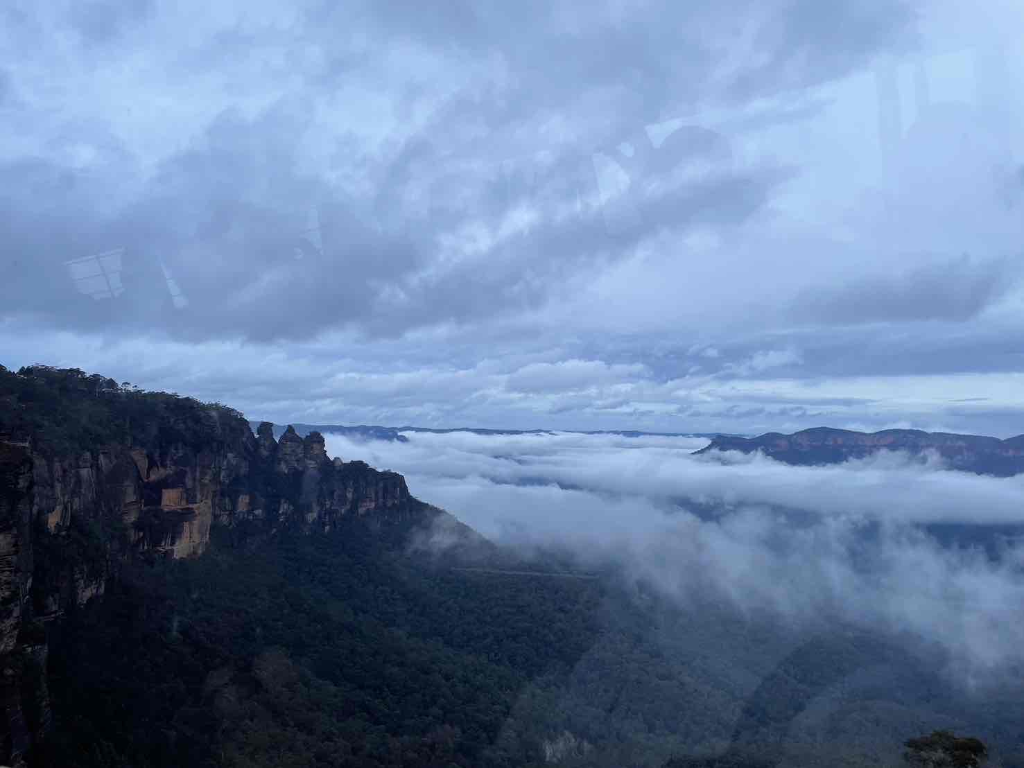 スリーシスターズ