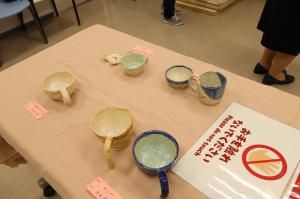 中部ふれあいまつり、陶器製のカップの作品展示