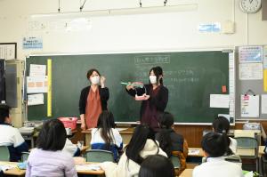 正しいブラッシングを学びます