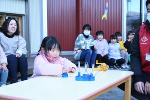 水素ロケットが飛びました