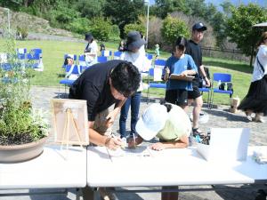 メッセージをボードに書きます