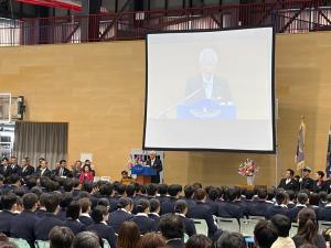 日本航空学園卒業証書授与式の写真