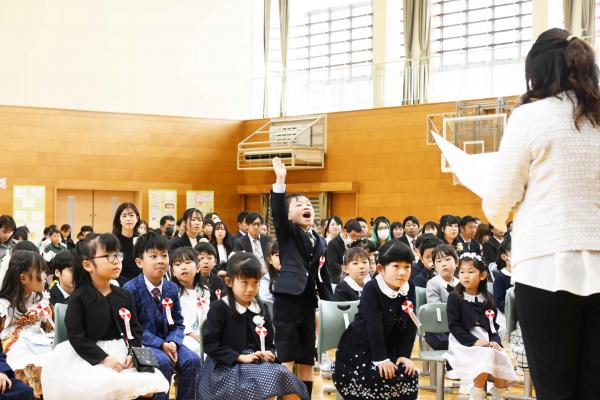 担任が呼名します１