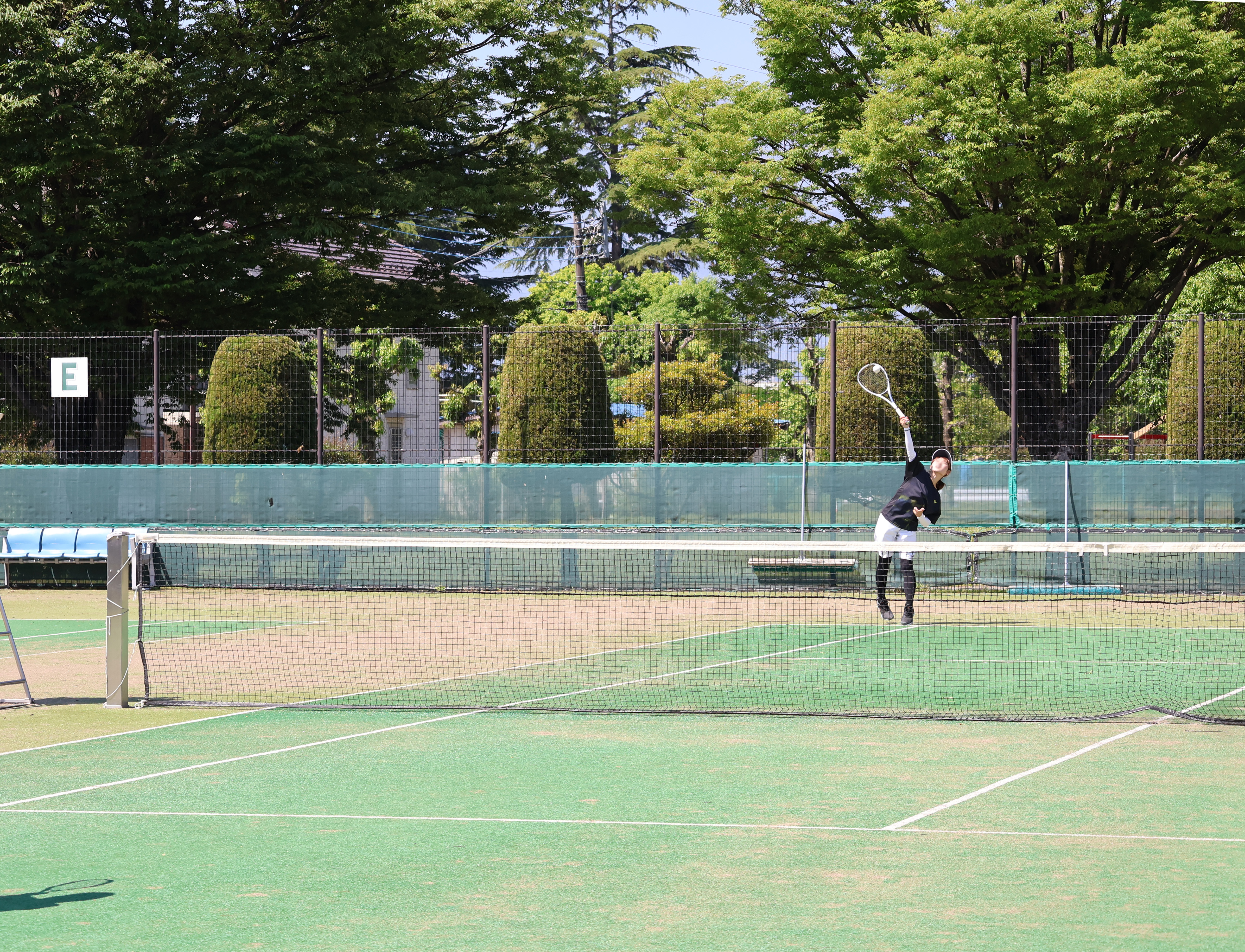 試合をする選手２
