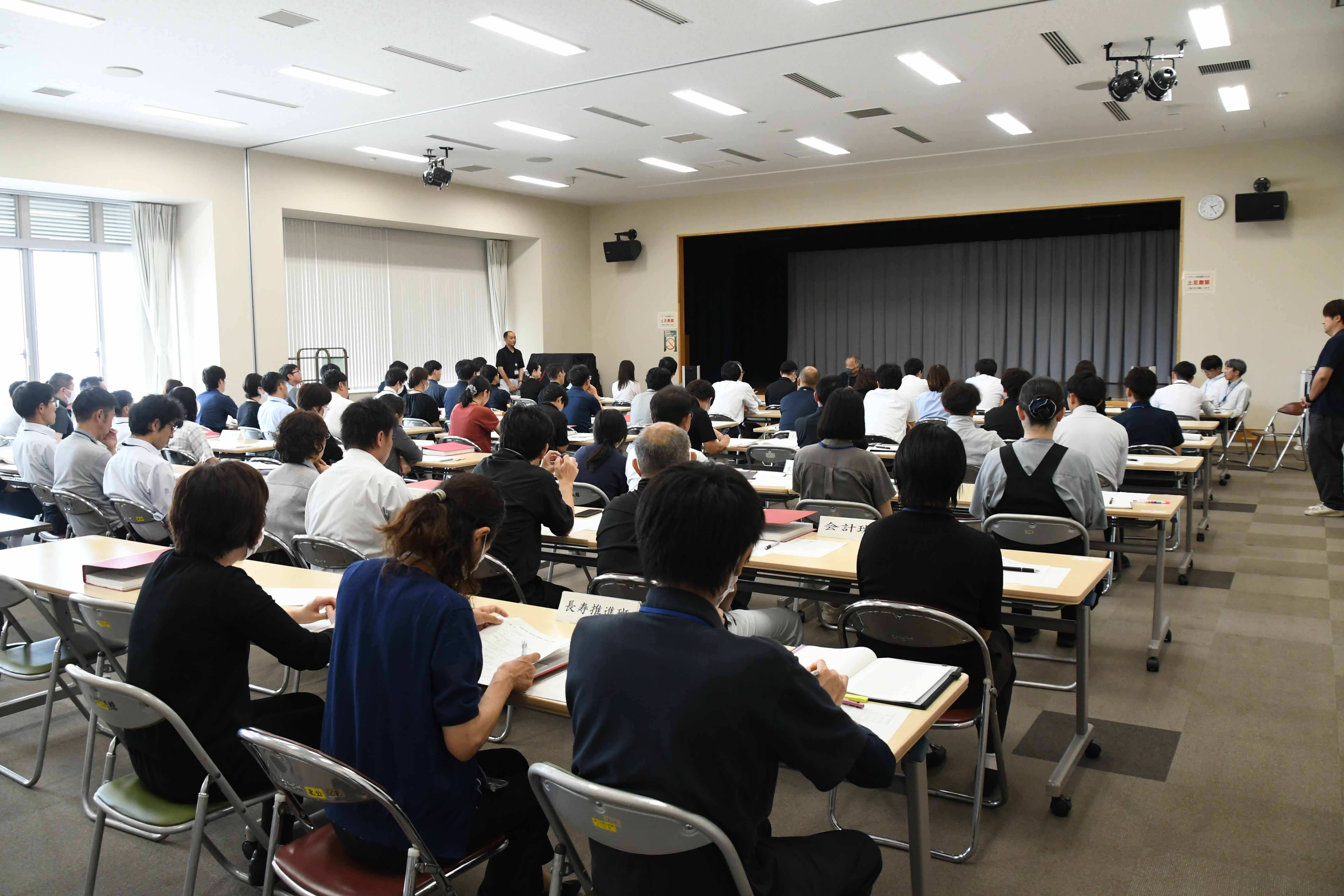 職員訓練の様子1