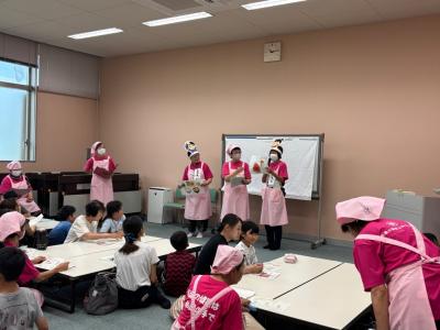 3.4年生の教室の様子1