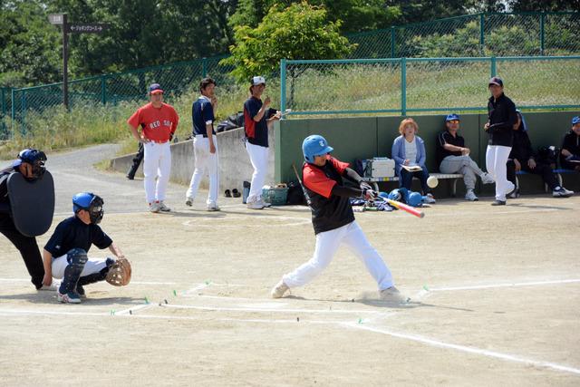 バッターをしている写真10